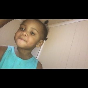 Meet your Posher, Simone